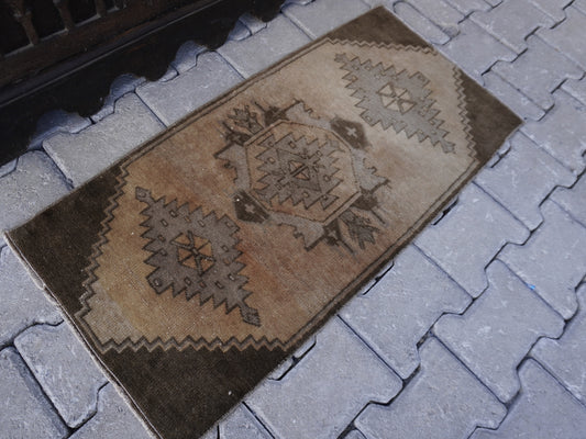 Hand Knotted Doormat 2x3 ft - skuy27