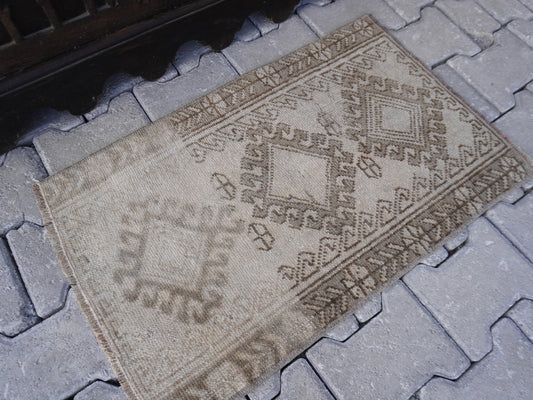 Hand Knotted Doormat 2x3 ft - skuy49