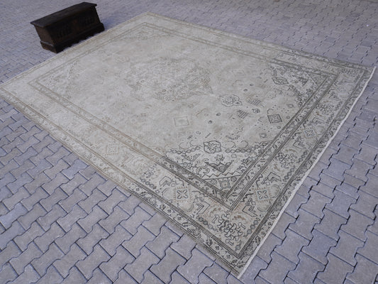 Vintage Oversize Rug Neutral 10x13 ft - sku2030