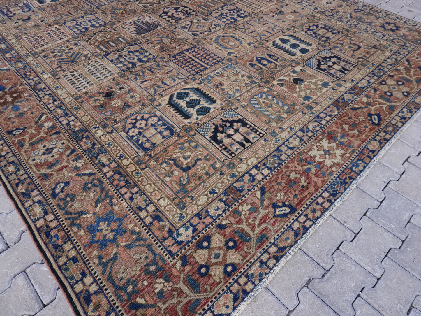 Vintage Oversized Rug 9x12 ft - sku1721