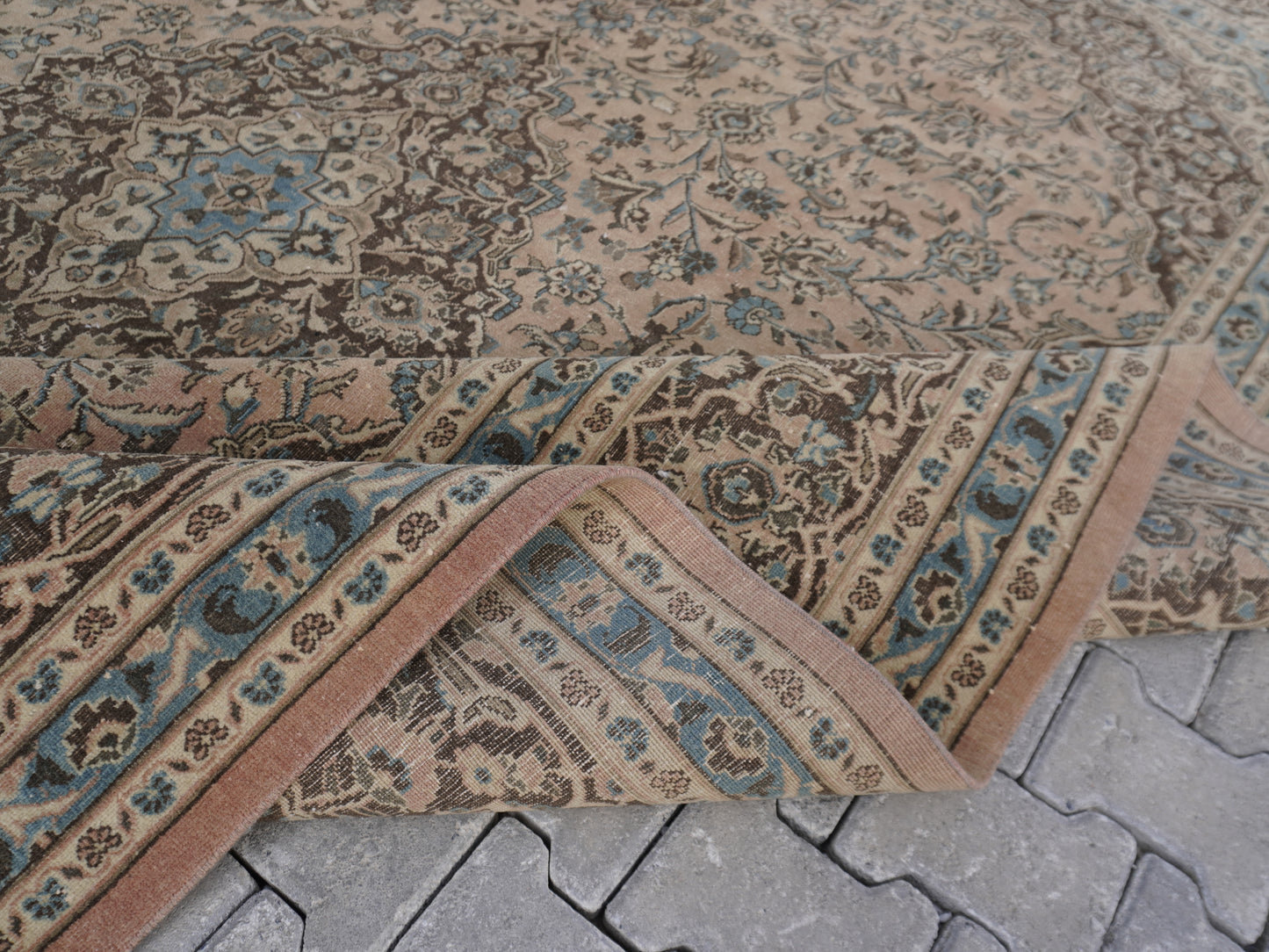 Vintage Oversized Rug 10x13 ft - sku1718