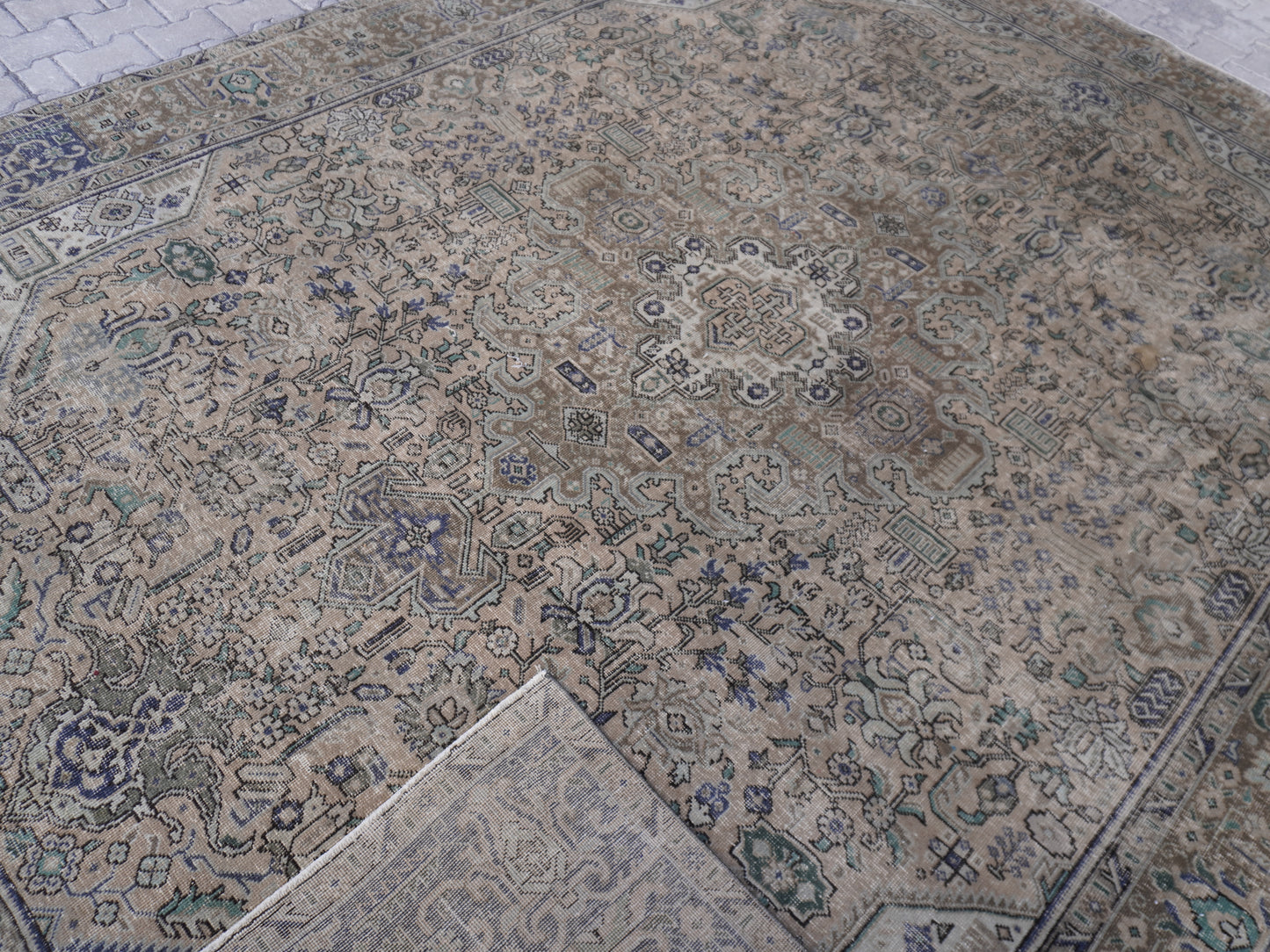 Neutral Heriz Design 10x13 ft , Hand-Knotted Vintage Rug, Persian Tabriz Rug | sku1564