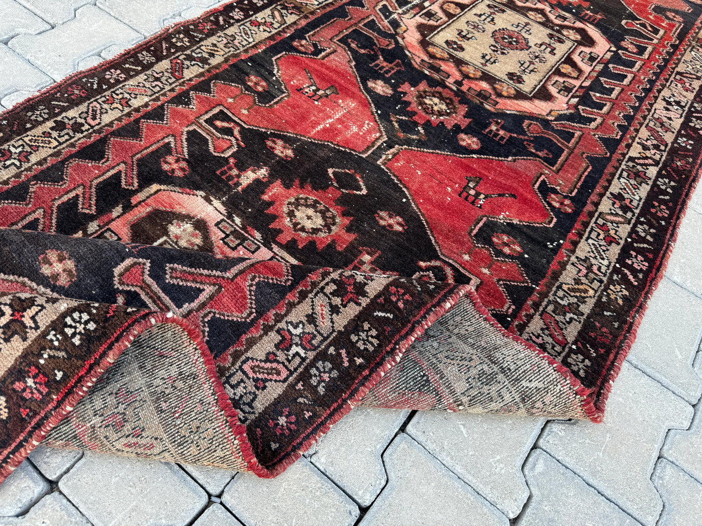 Vintage Wool Runner Rug 3x9 ft - sku1681