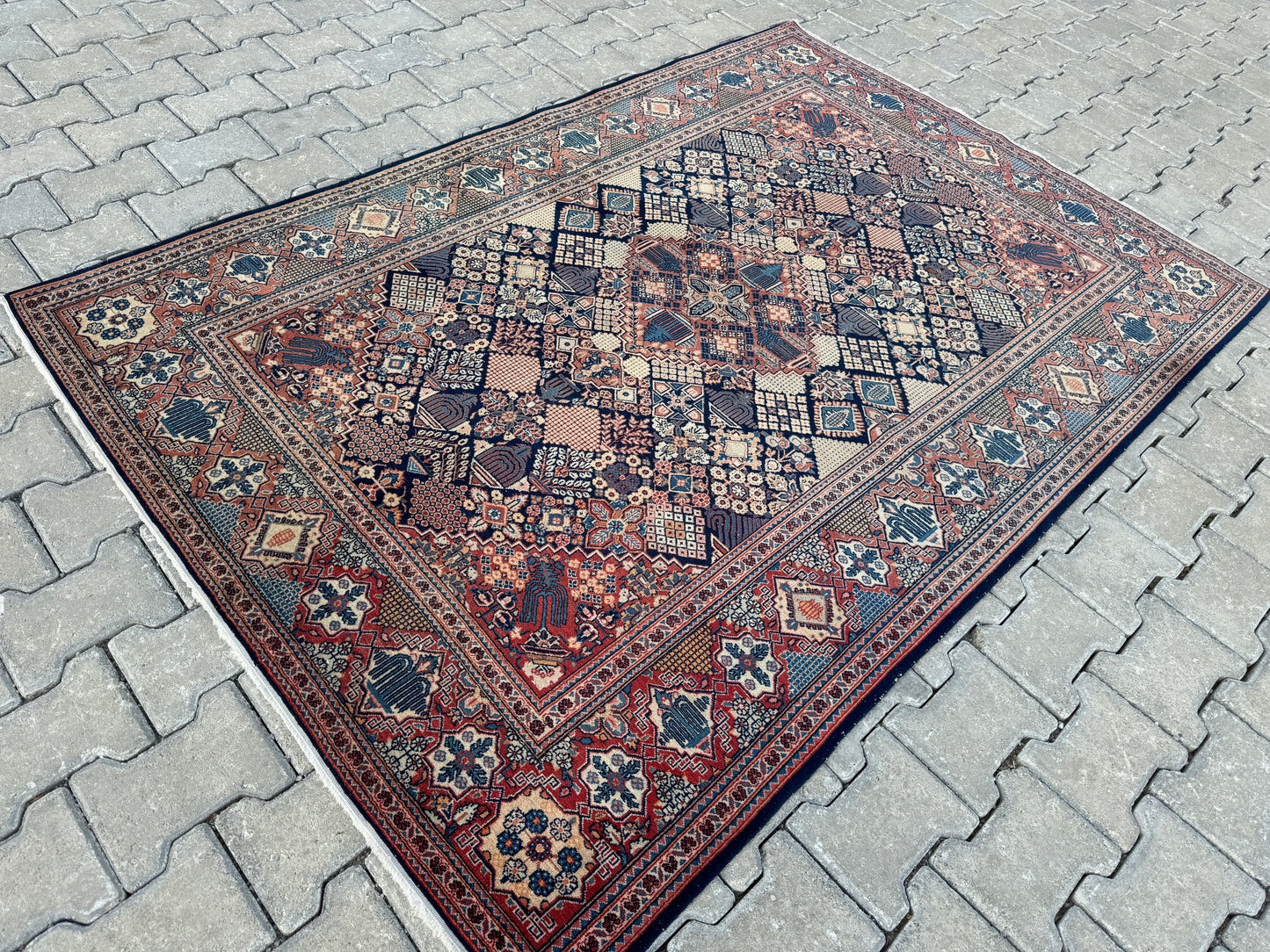 Vintage Persian Small Rug 5x6 ft - sku1056